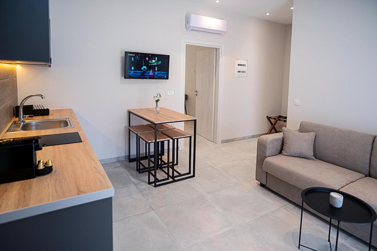 Sweven Luxury Apartments Souda Bagian luar foto